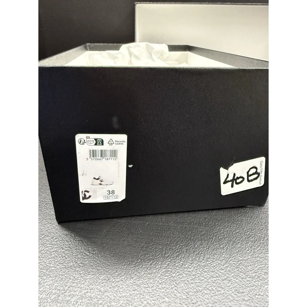CHANEL authentic empty